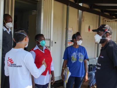 MSF medical team in Matsenjeni health centre